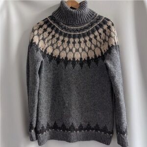 Gap Alpaca Wool Blend Grey Nordic Icelandic Knit in the Round Turtleneck Sweater